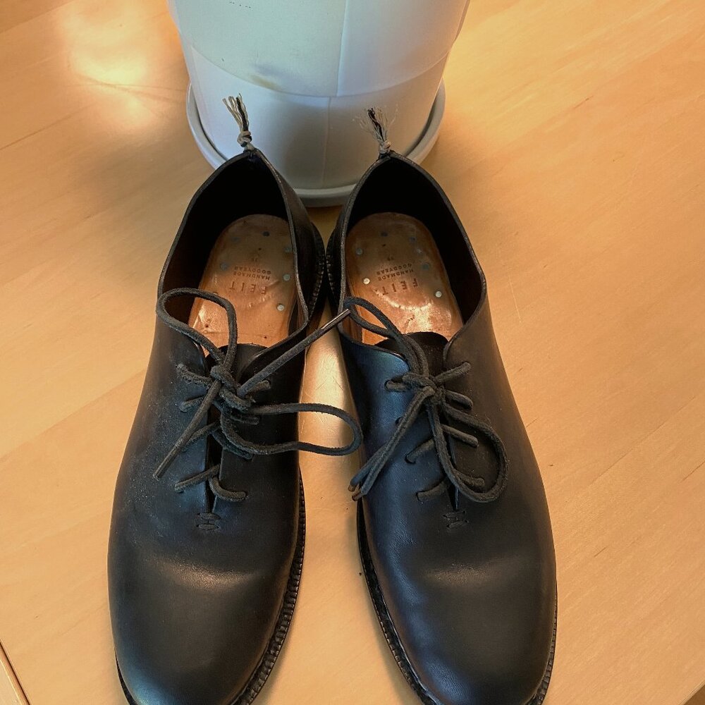 FEIT Womens Braided Oxford size 9 like new